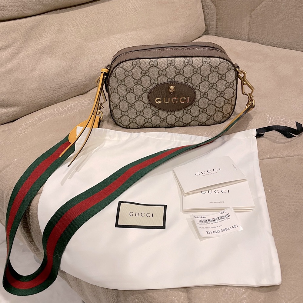 Neo Vintage GG Supreme messenger bag